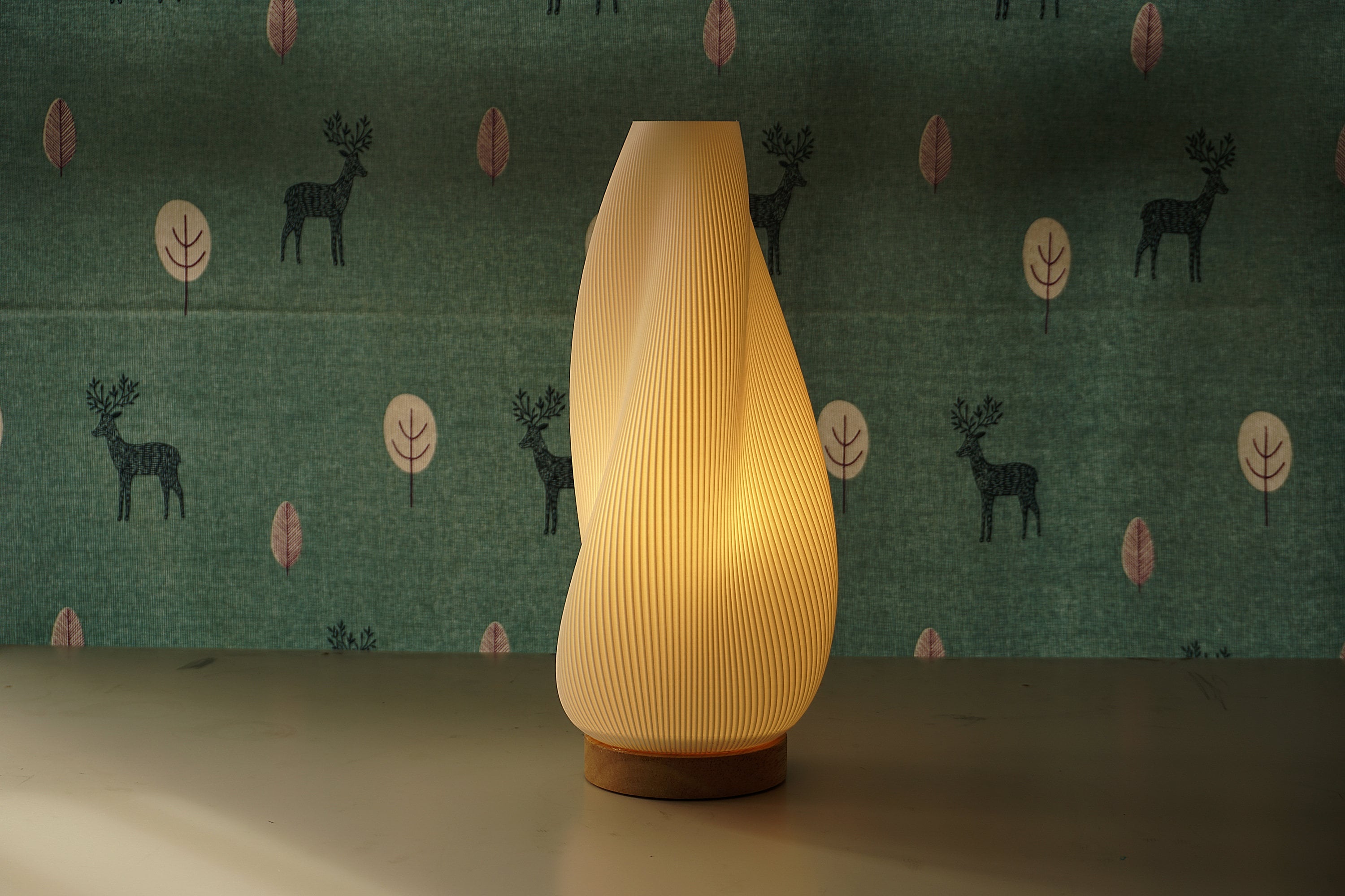 Rétro - French Design Table Lamp
